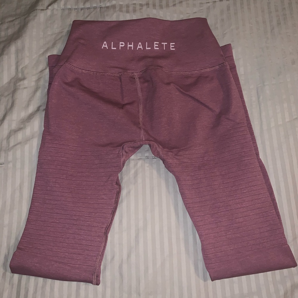 Alphalete revival leggings